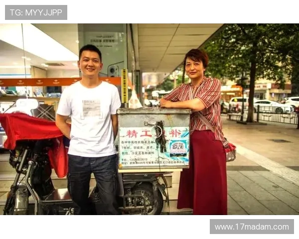 李芳专访：从街头到舞台的蜕变与坚持之路