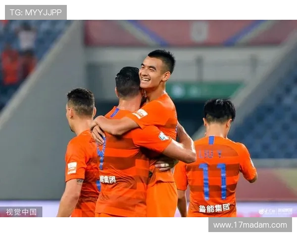 上海上港与鲁能精彩对决录像回放全程回顾与精彩瞬间解析 上海上港与鲁能精彩对决录像回放全程回顾与精彩瞬间解析